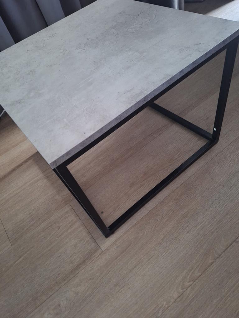 Moderne salontafel 60x60 cm  betonlook/grijs met zwart frame, Overige materialen, 50 tot 100 cm, Vierkant, Zo goed als nieuw