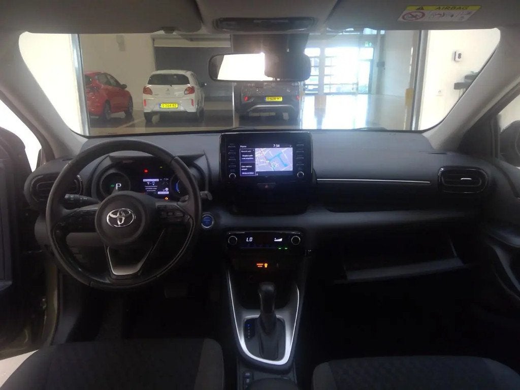 Toyota Yaris 1.5 Hybrid Dynamic € 19.750,00, Automaat, Gebruikt, Automatische klimaatregeling, 49 €/maand