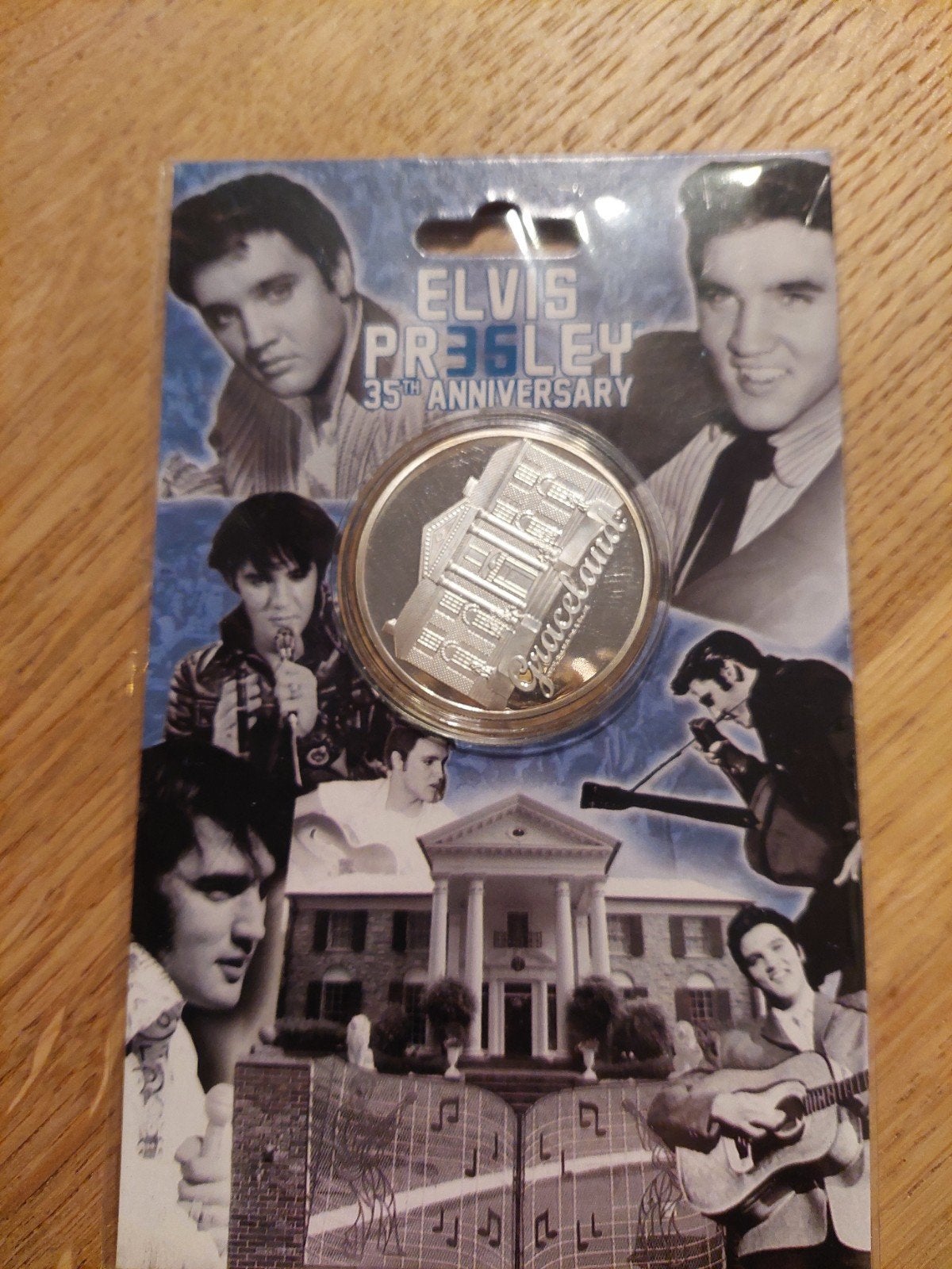 Foto 3 van Elvis Presley herdenkingsmunt.