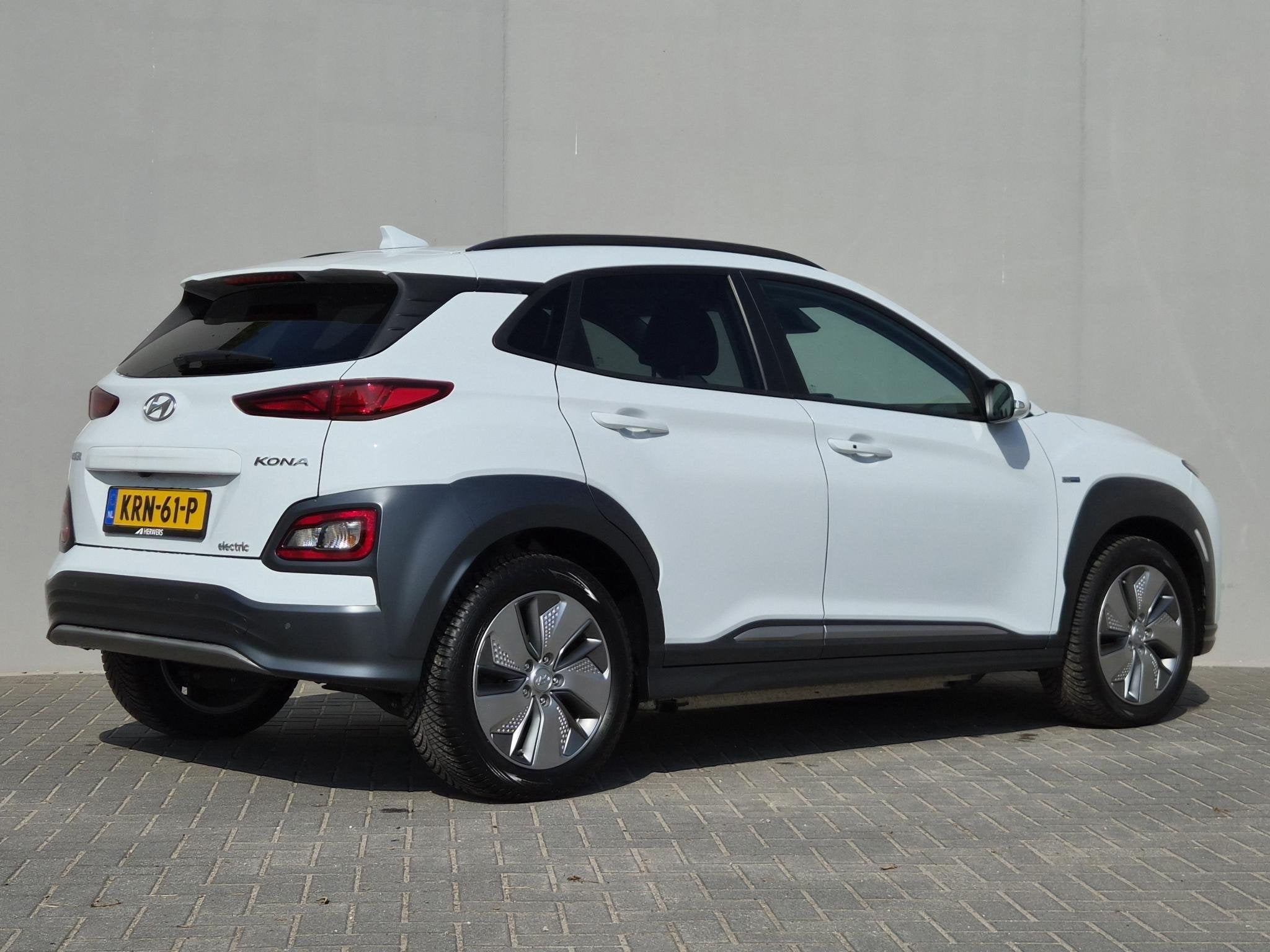Hyundai Kona EV Fashion 39 kWh / SOH 100% / Dealer onderhoud, Auto's, https://media-marktplaats.export.dv.nl/23097340138/document-1.pdf