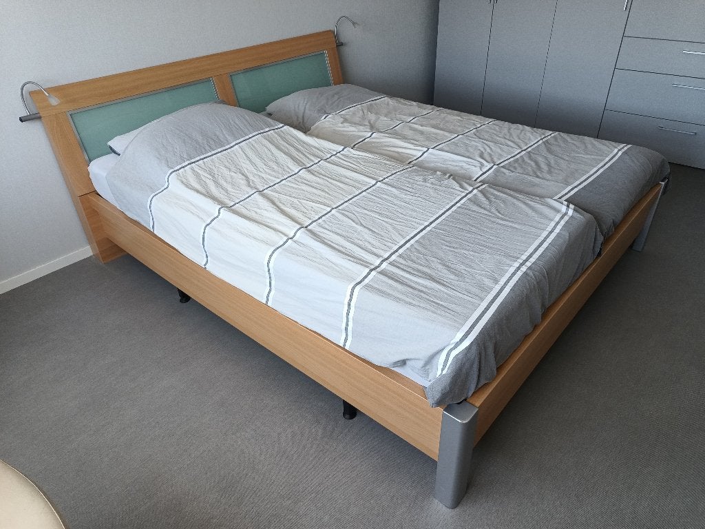 Bed, tweepersoons 180 * 210, Ophalen, 210 cm, Tweepersoons, 180 cm