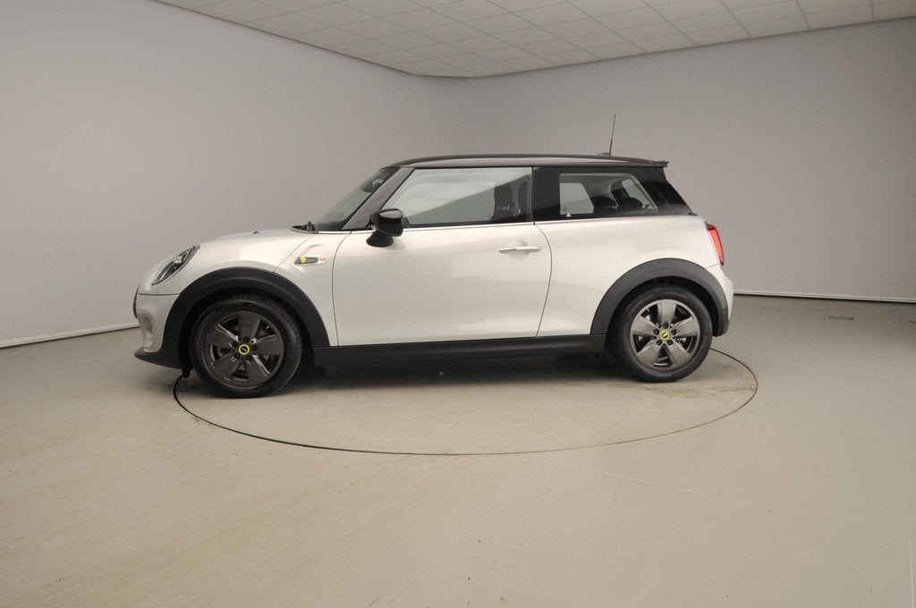 MINI 3-deurs Electric | LED | Navigatie | Sportstoelen | Cli, Auto's, Mini, Stof, 4 stoelen, Origineel Nederlands, 184 pk