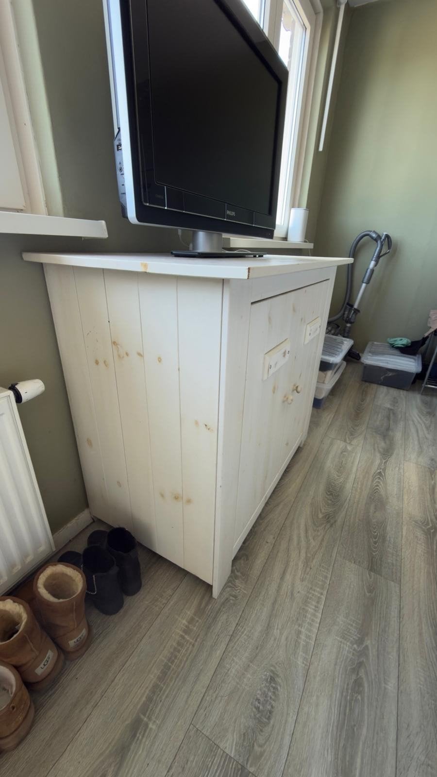 Commode 105,5cm breed, 56cm diep, 88,5cm hoog, Huis en Inrichting, Kasten | Roldeurkasten en Archiefkasten, Ophalen, Gebruikt