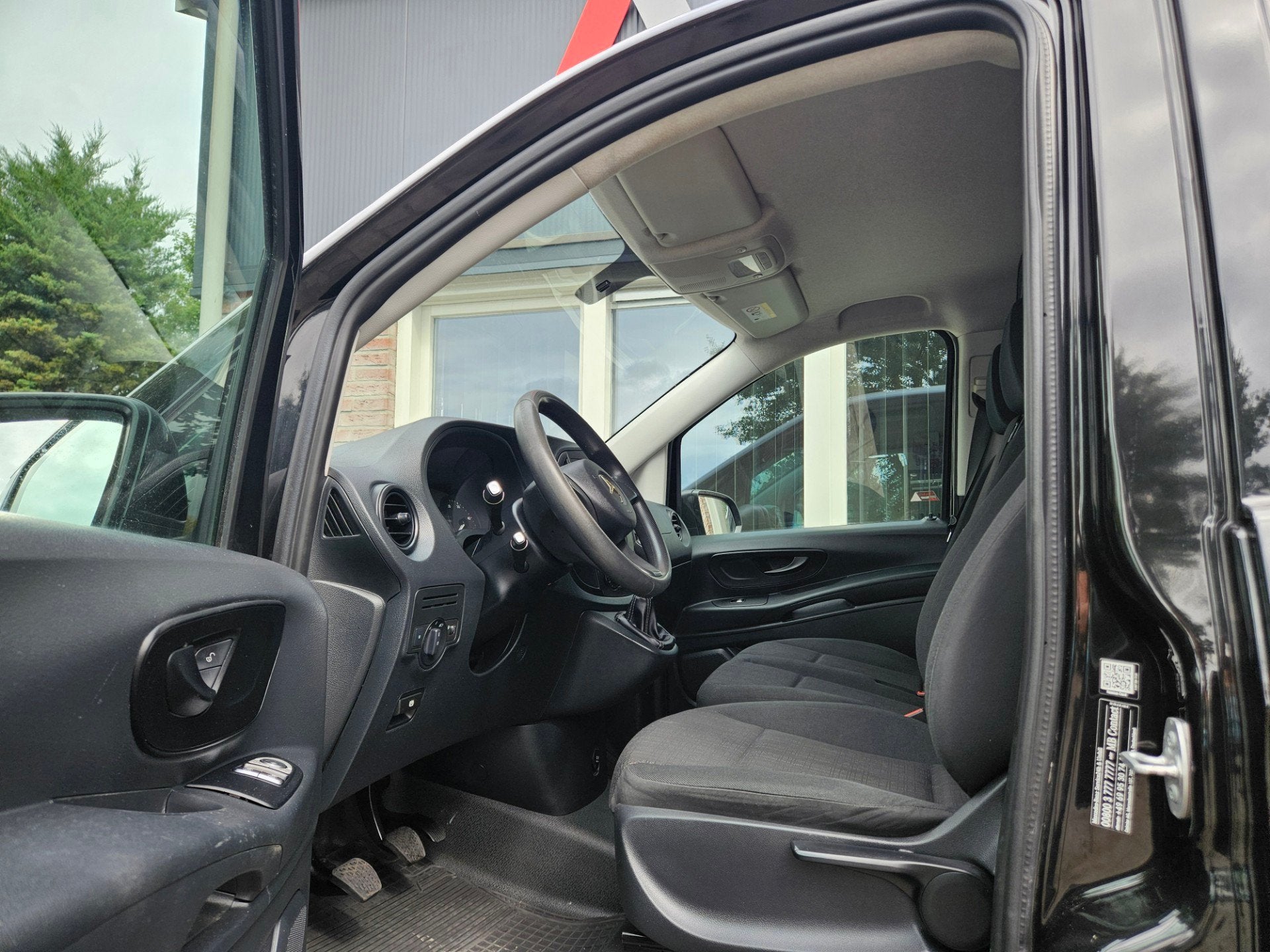 Mercedes-Benz VITO 114 CDI Lang Marge! Trekhaak! Nette Bus!, Auto's, Bestelauto's, 1987 kg, Gebruikt, Euro 6, 4 cilinders