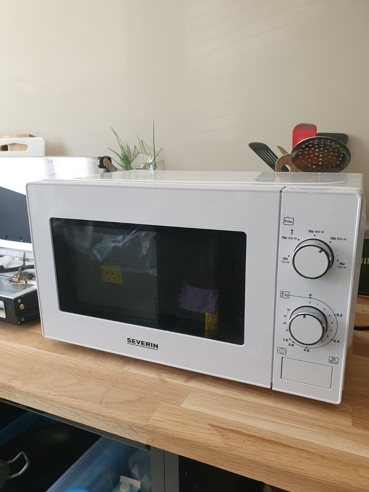 Magnetron van Severin, Ophalen, Zo goed als nieuw, Minder dan 45 cm