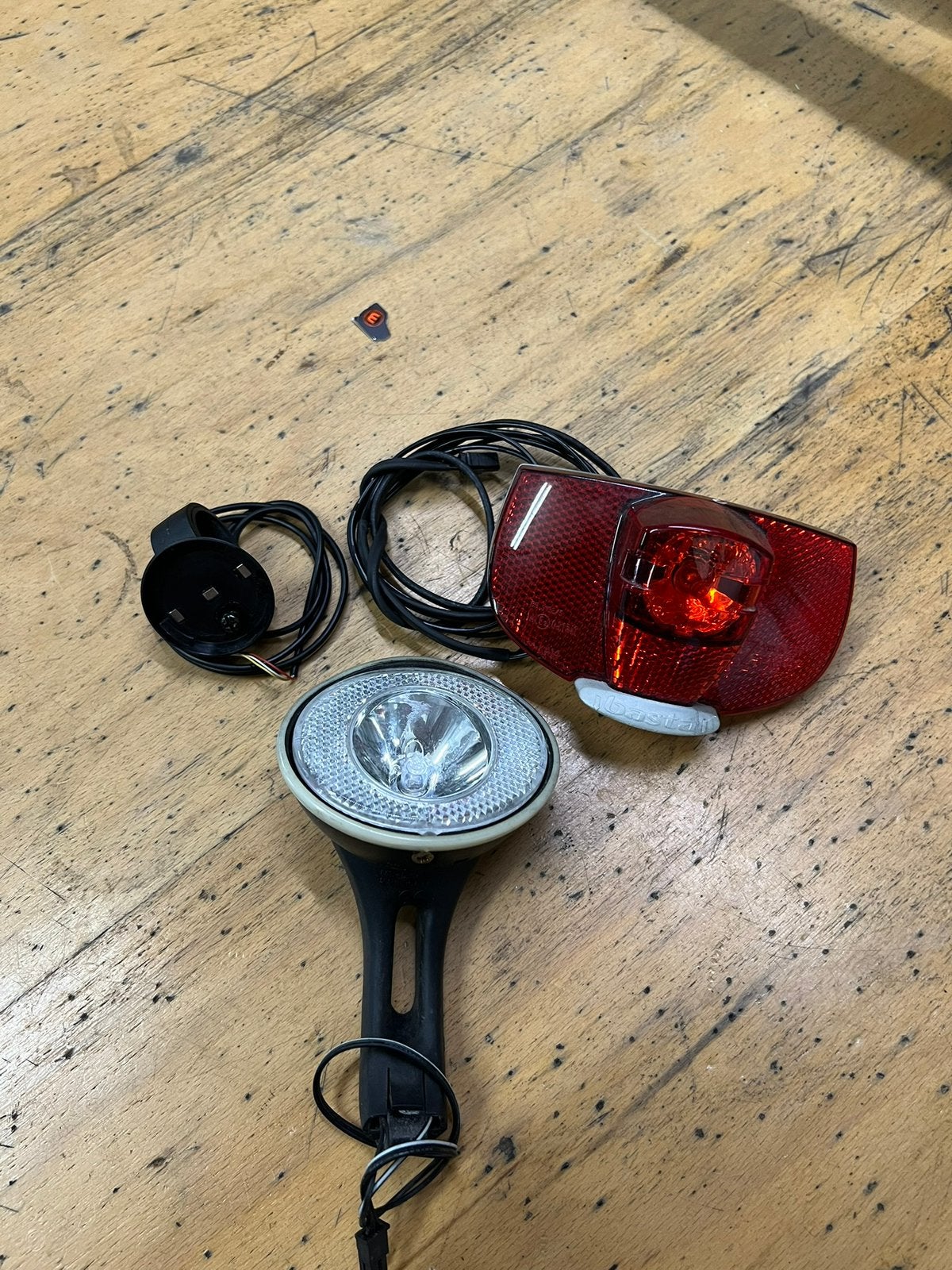 Elektrische fiets onderdelen voorlamp achterlamp display, Fietsen en Brommers, Ophalen of Verzenden, Zo goed als nieuw