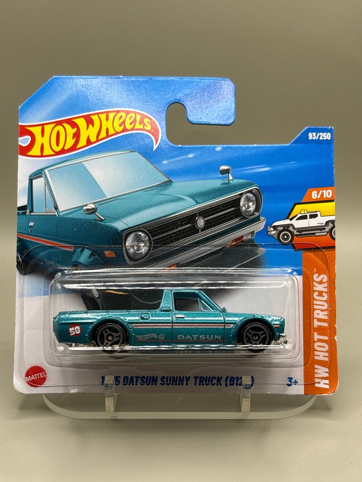 Hot Wheels 2025 Datsun Sunny Truck (B120) - Nieuw in verpakk, Auto, Nieuw, Ophalen of Verzenden, Mattel
