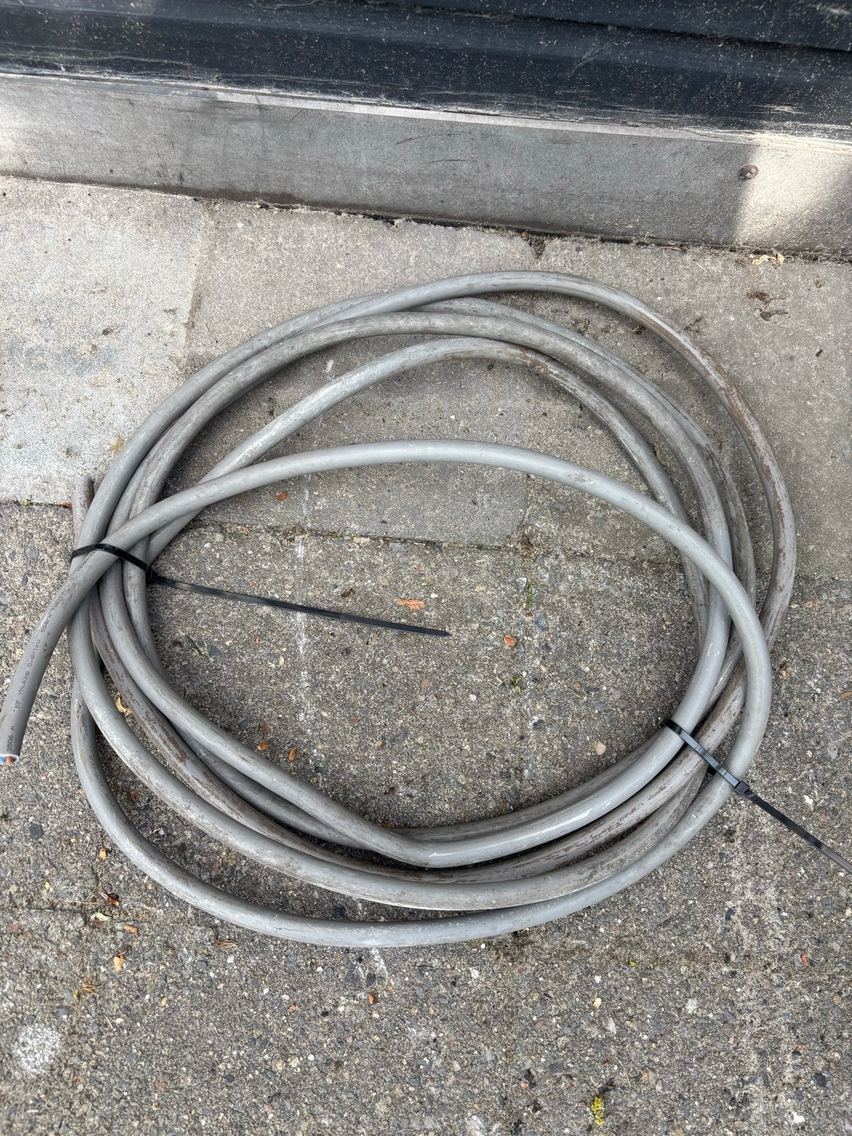 6 meter 5G4 mm2 YMVK kabel, Doe-het-zelf en Verbouw, Elektra en Kabels, Ophalen of Verzenden, Gebruikt, Kabel of Snoer