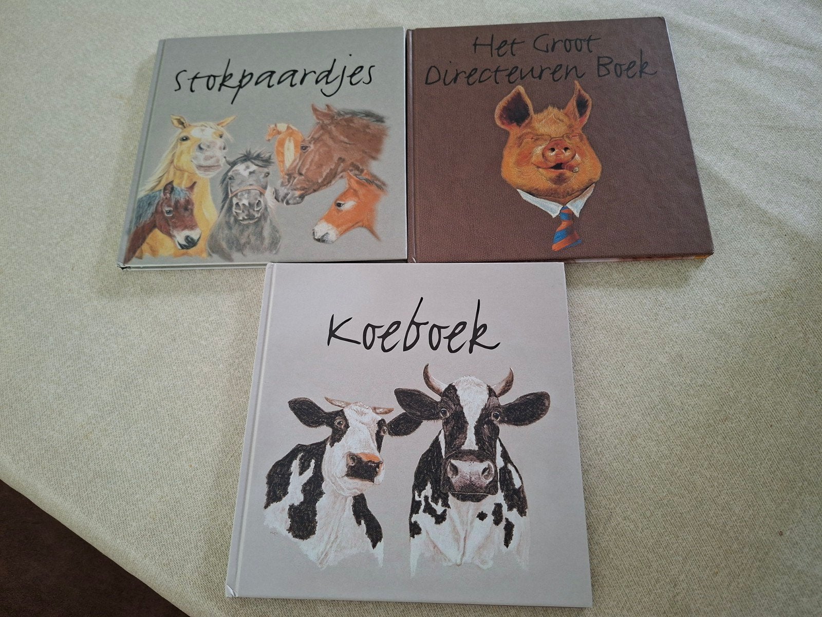 3 Boekjes - Agnita Ratelband, Ophalen of Verzenden, Zo goed als nieuw