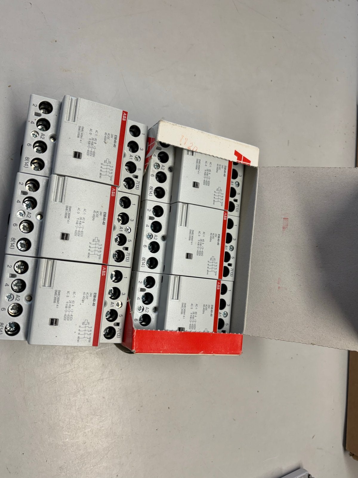 ABB Magneetschakelaar ESB 40-40, 24V AC/DC, 4-polig, 40A, Ophalen of Verzenden, Nieuw, ABB, Relais
