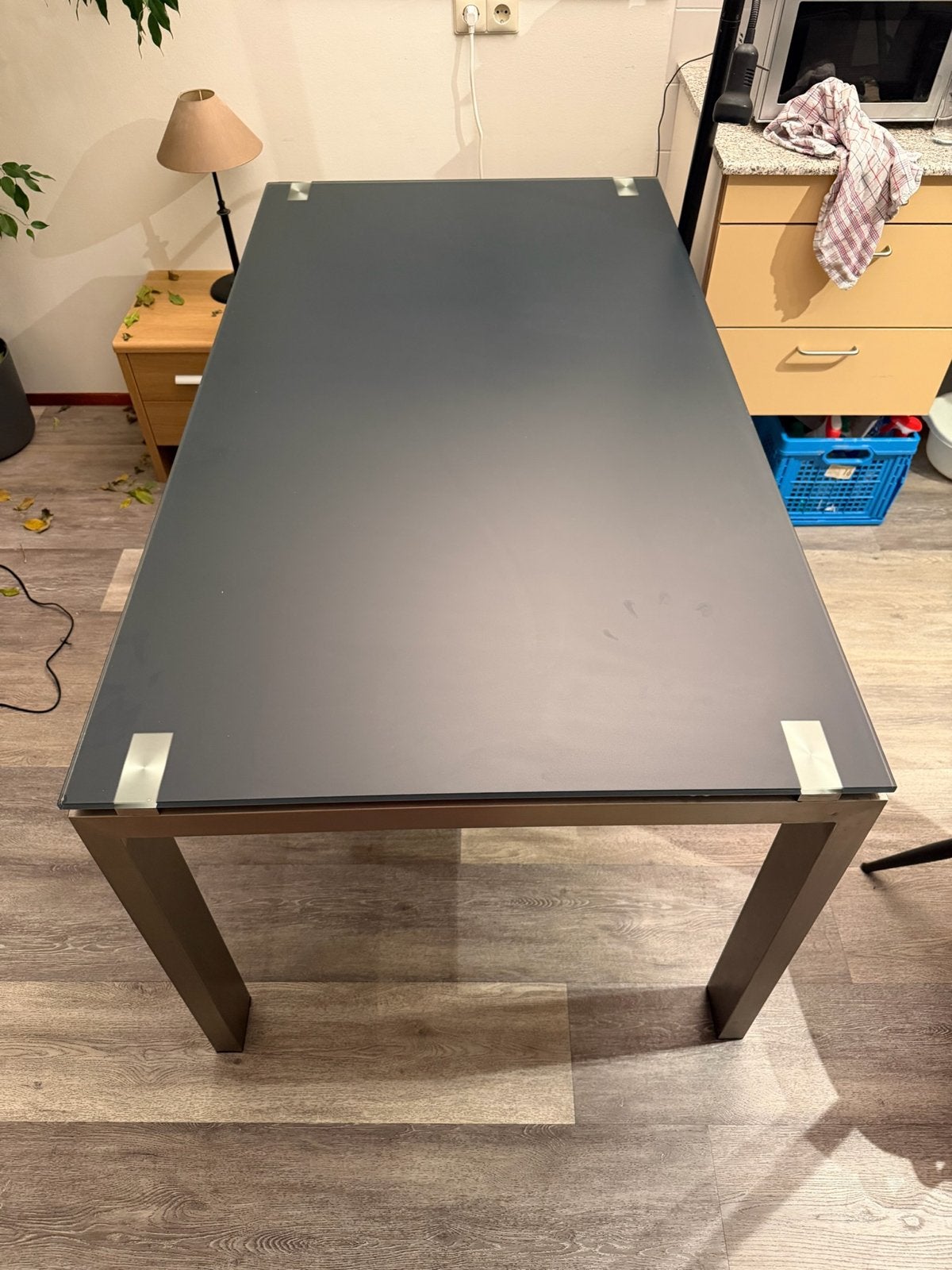 Moderne eettafel met glazen blad (165x90x78,5 cm), Ophalen, Gebruikt, 50 tot 100 cm, Glas