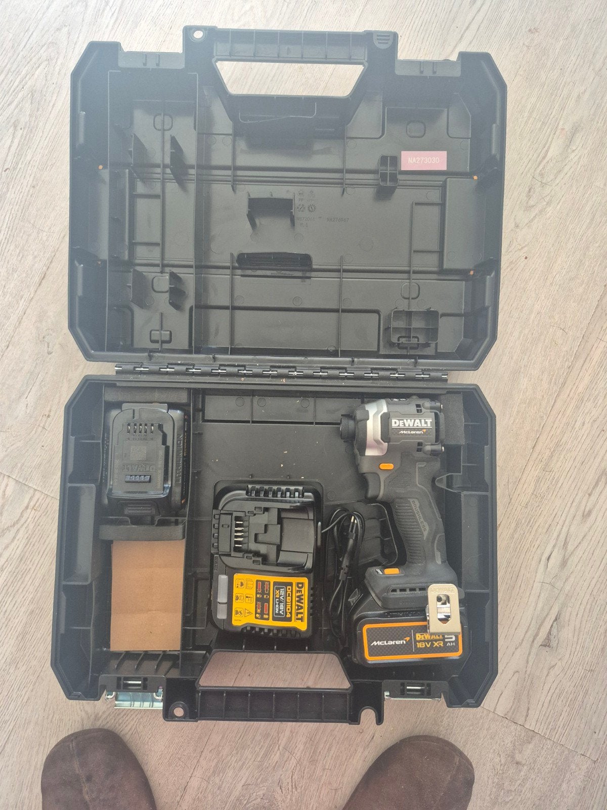 Dewalt slagschroevendraaier, Ophalen, Boormachine