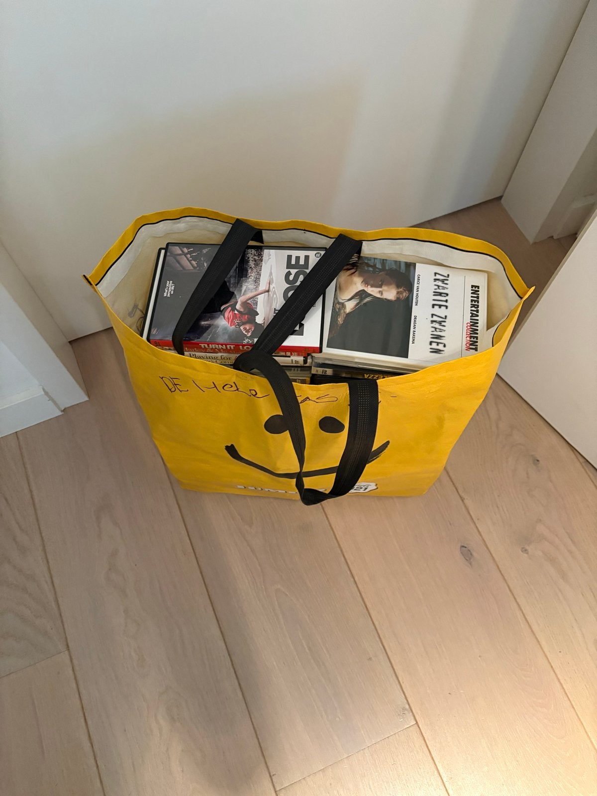 Grote tas vol diverse dvd's films, Cd's en Dvd's, Alle leeftijden, Ophalen, Gebruikt