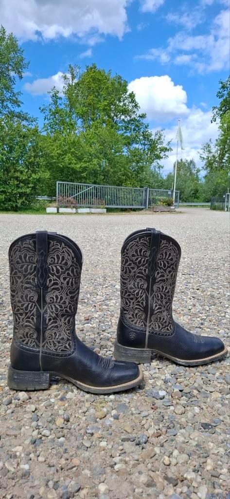 Ariat Westernlaarzen Zwart maat 38,5 - Zo goed als nieuw, Kleding | Dames, Schoenen, Ariat, Zwart, Lage of Enkellaarzen, Ophalen of Verzenden