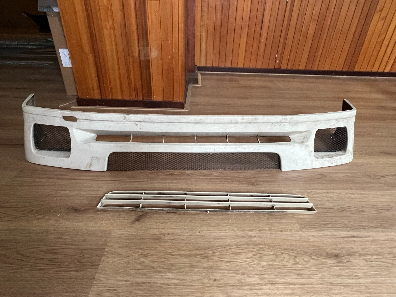 Peugeot 205 Rallye Onderspoiler, Ophalen