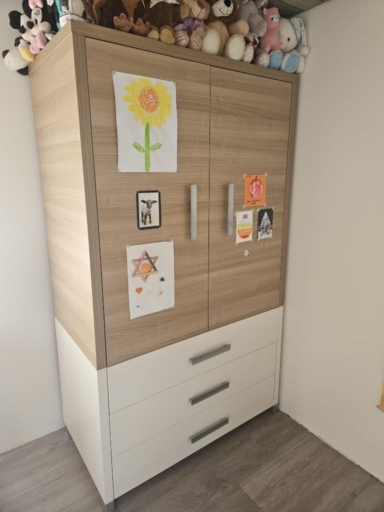 Complete baby- / peuterkamer Vroomshoop Orion, Ophalen, Zo goed als nieuw, Jongetje of Meisje