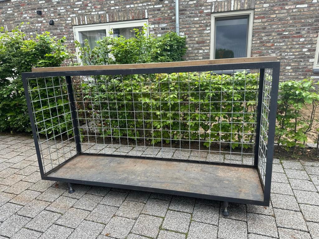 Metalen houtopslagrek/ tuinrek, Ophalen, Gebruikt