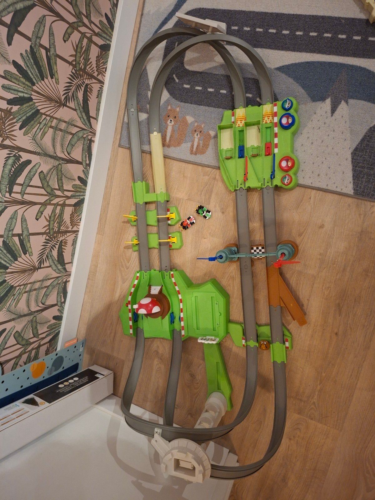 Mario Kart racebaan - Werkend en netjes, Kinderen en Baby's, Ophalen of Verzenden, Racebaan, Gebruikt, Hot Wheels