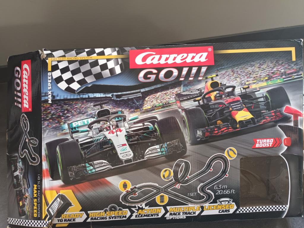 Carrera Go + 4 autos, Kinderen en Baby's, Speelgoed | Racebanen, Ophalen of Verzenden, Elektrisch, Carrera