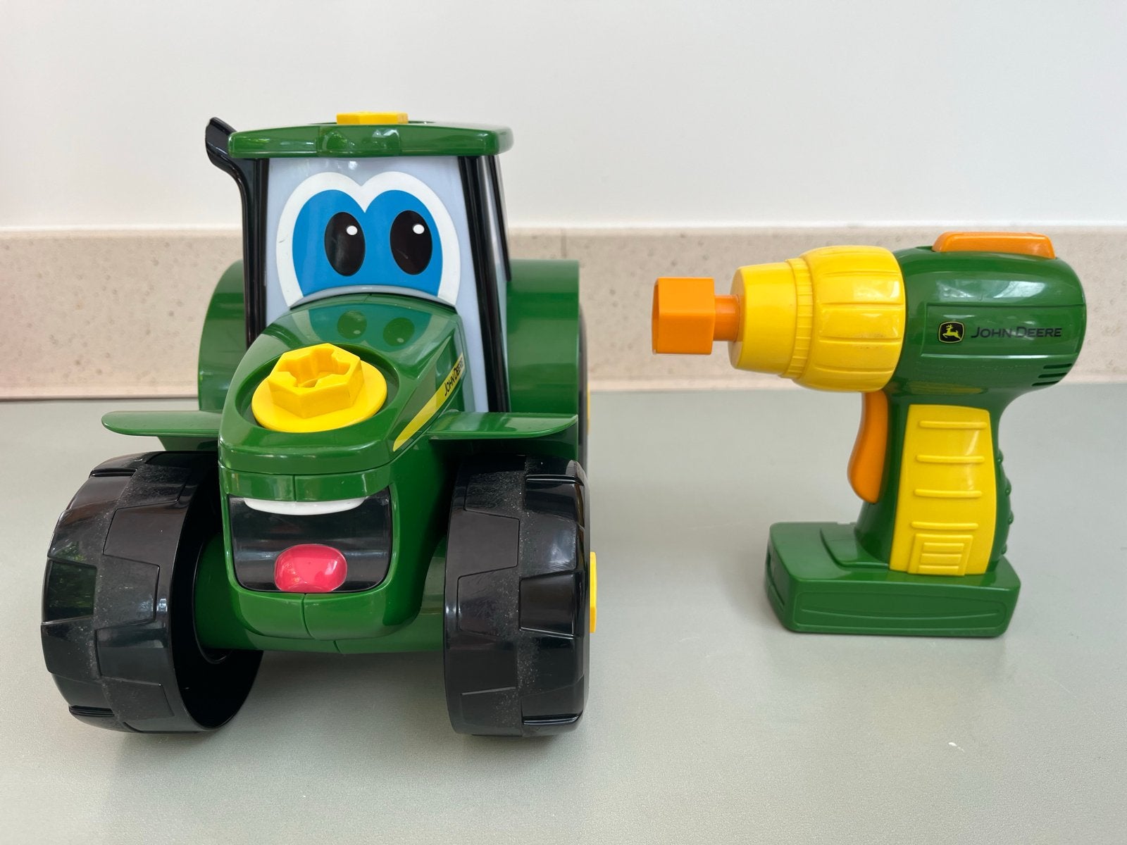 John Deere speelgoed tractor met boormachine, Ophalen, Zo goed als nieuw