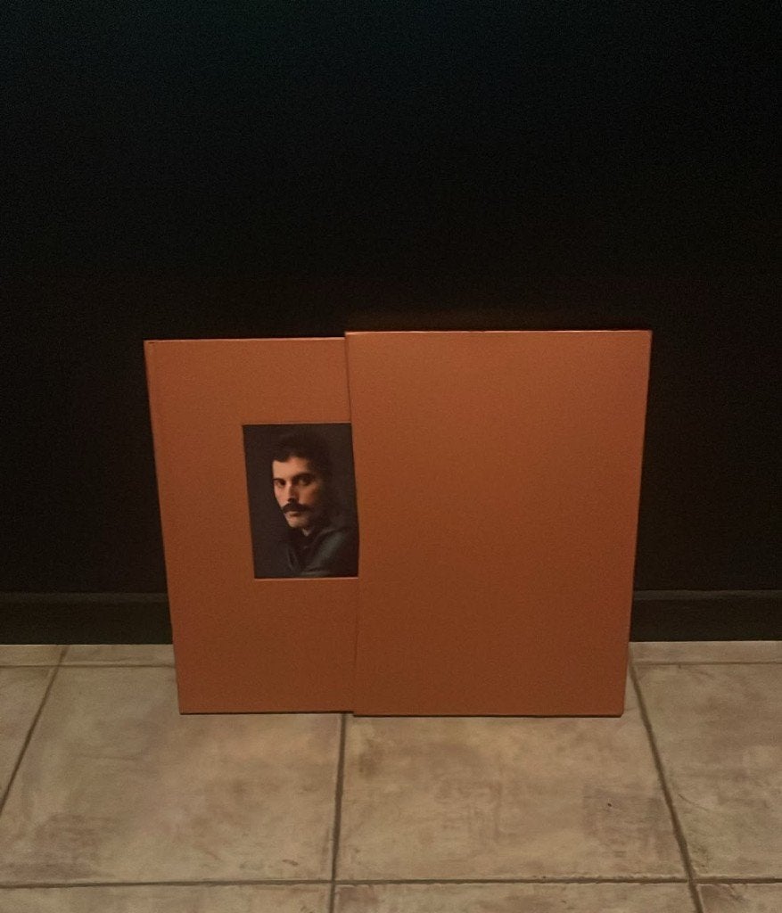 Freddy Mercury 12 CD + boek kleur nieuwstaat, Ophalen, Verzamelalbum, Pop, Inclusief doosje