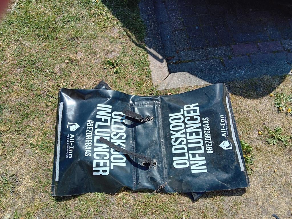 Krantentas dubbel zwart, Ophalen, Gebruikt, All-Inn