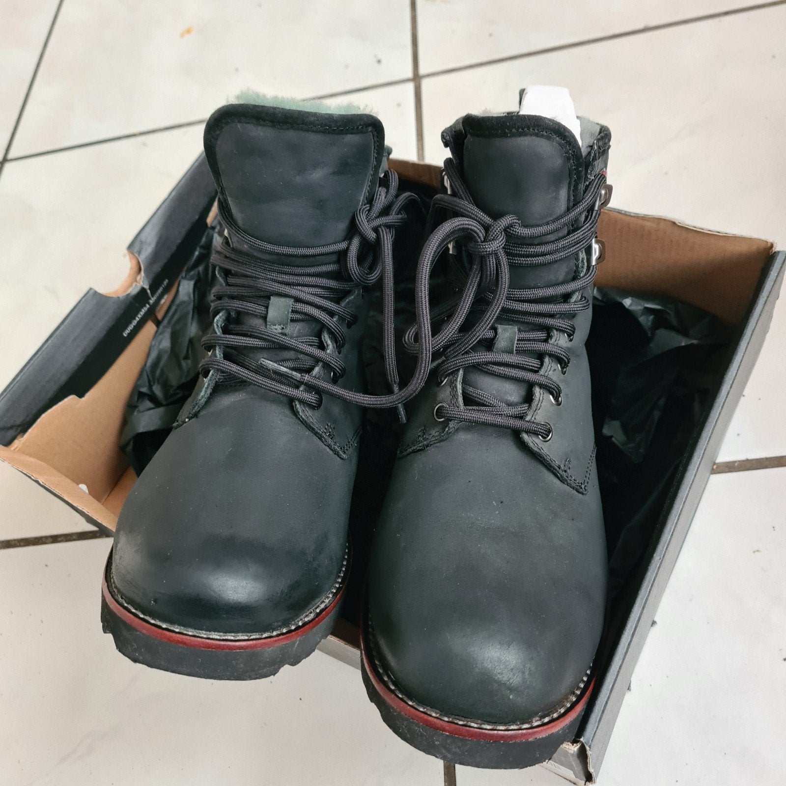 UGG Waterproof Leren Laarzen Maat 39.5, UGG, Verzenden, Zwart, Lage of Enkellaarzen