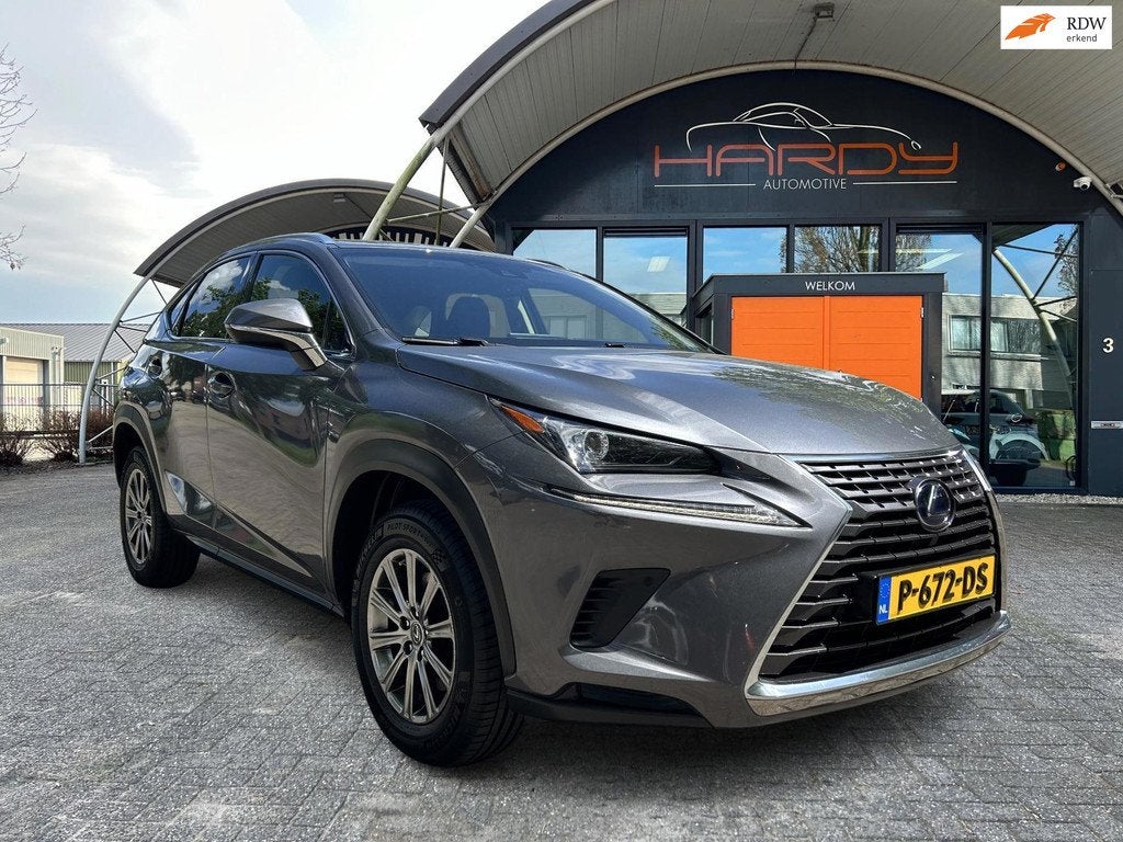 Lexus NX 300h Navigatie Lexus Dealer Onderhouden, Auto's, Lexus, Stof, Gebruikt, Parkeersensor, Bedrijf