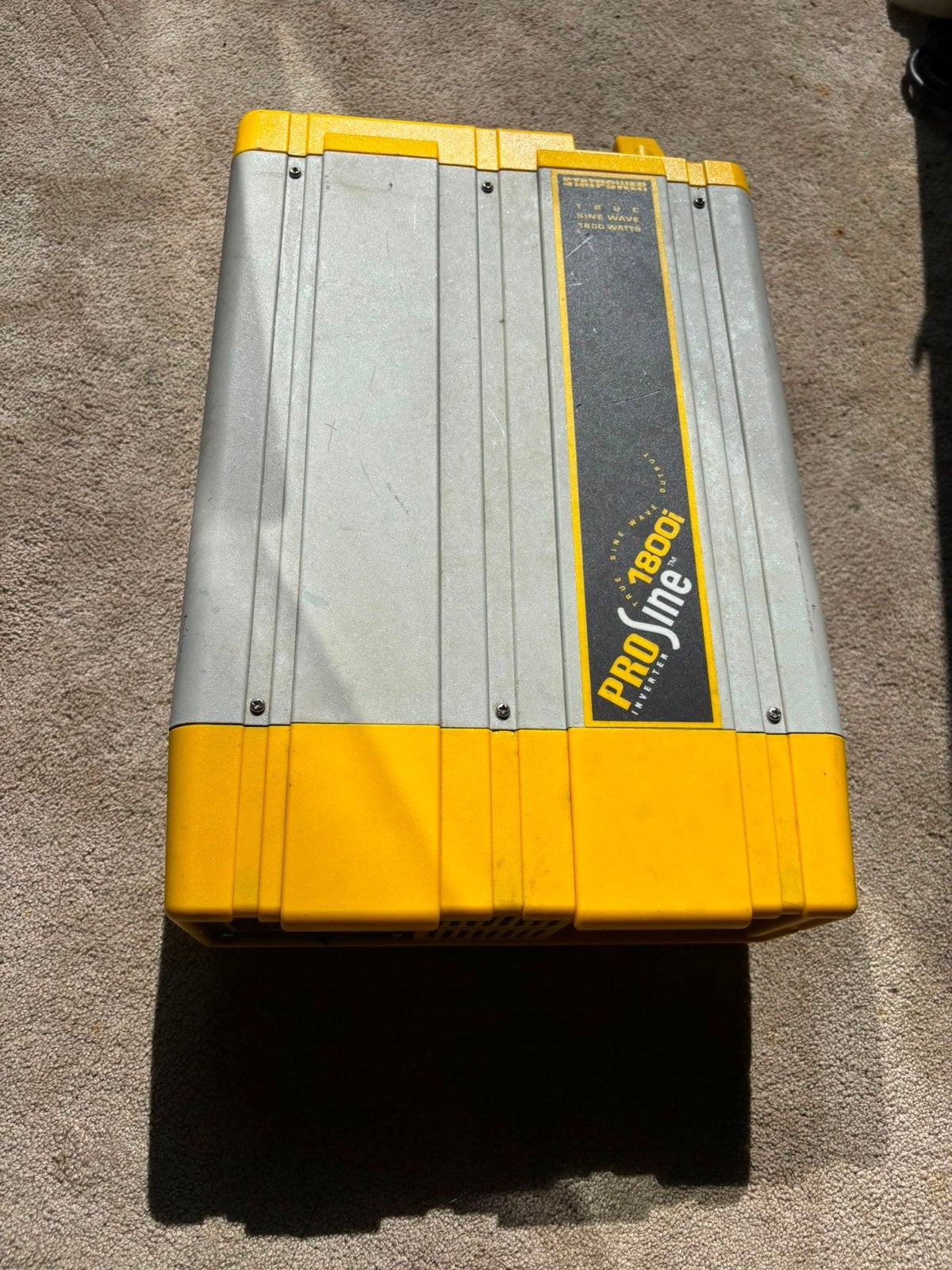 Statpower ProSine 1800i/24 Omvormer - 1800W, 24V, Ophalen, Gebruikt