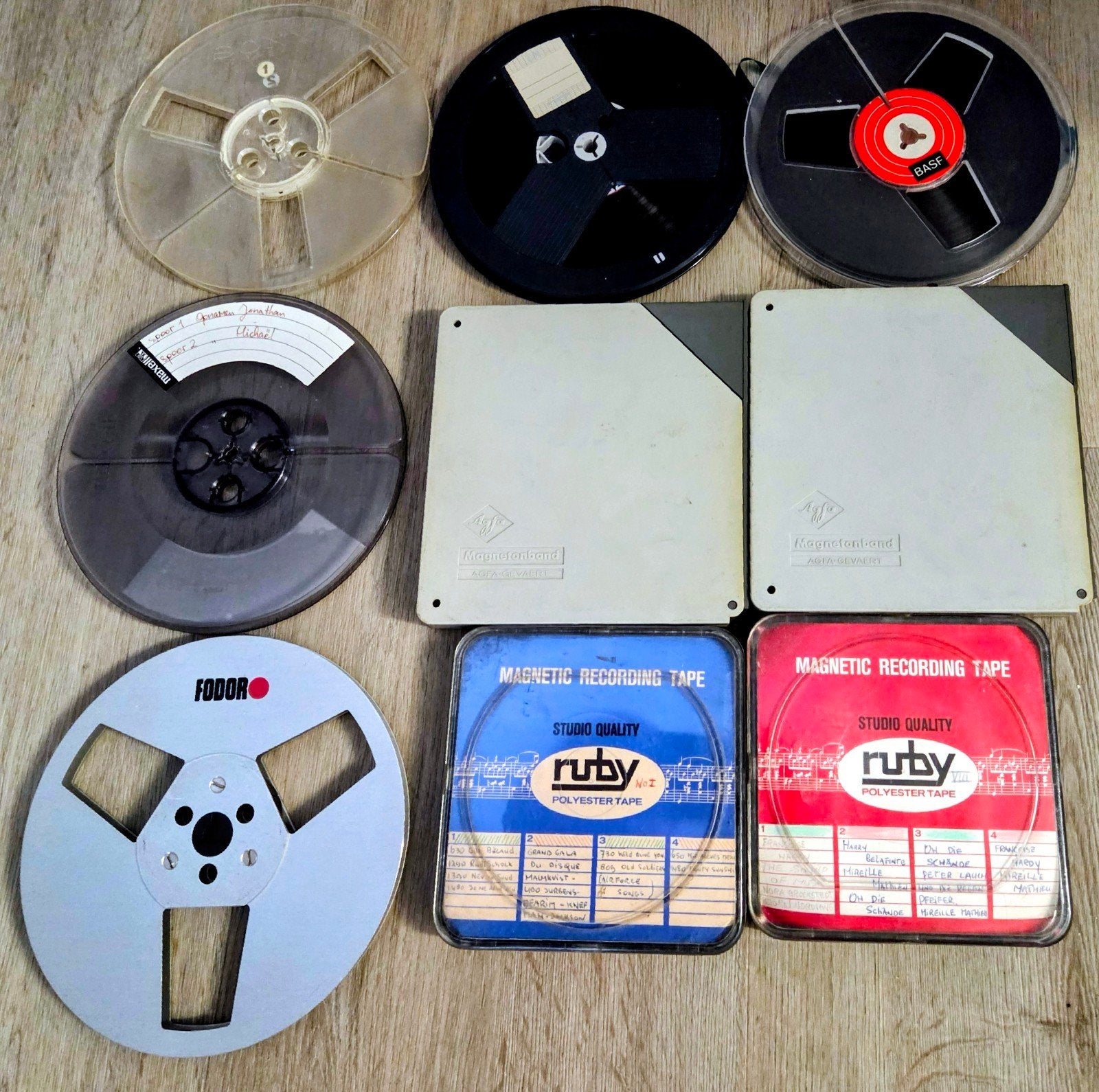 Te koop.9 bandrecorderbanden18,15,13cm, Ophalen of Verzenden