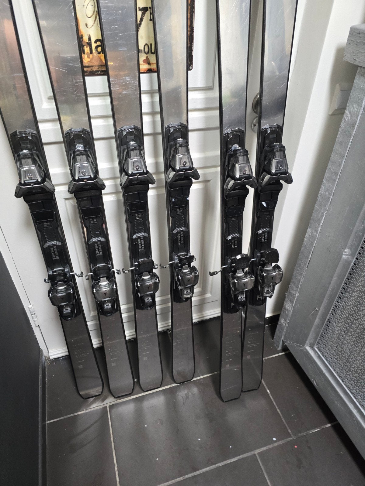 165cm ATOMIC VOLANT 5000 2025 NP1500€ LUXE SKIS, 160 tot 180 cm, Gebruikt, Ophalen of Verzenden, Carve