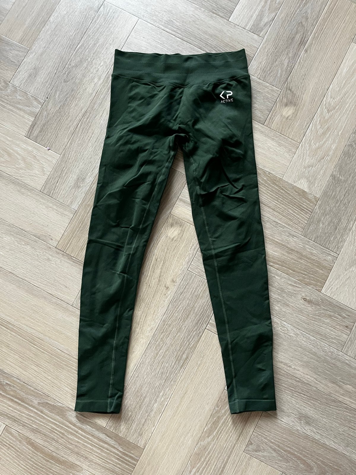 KP Active sportlegging maat L zo goed als nieuw, Ophalen of Verzenden, Zo goed als nieuw, Groen