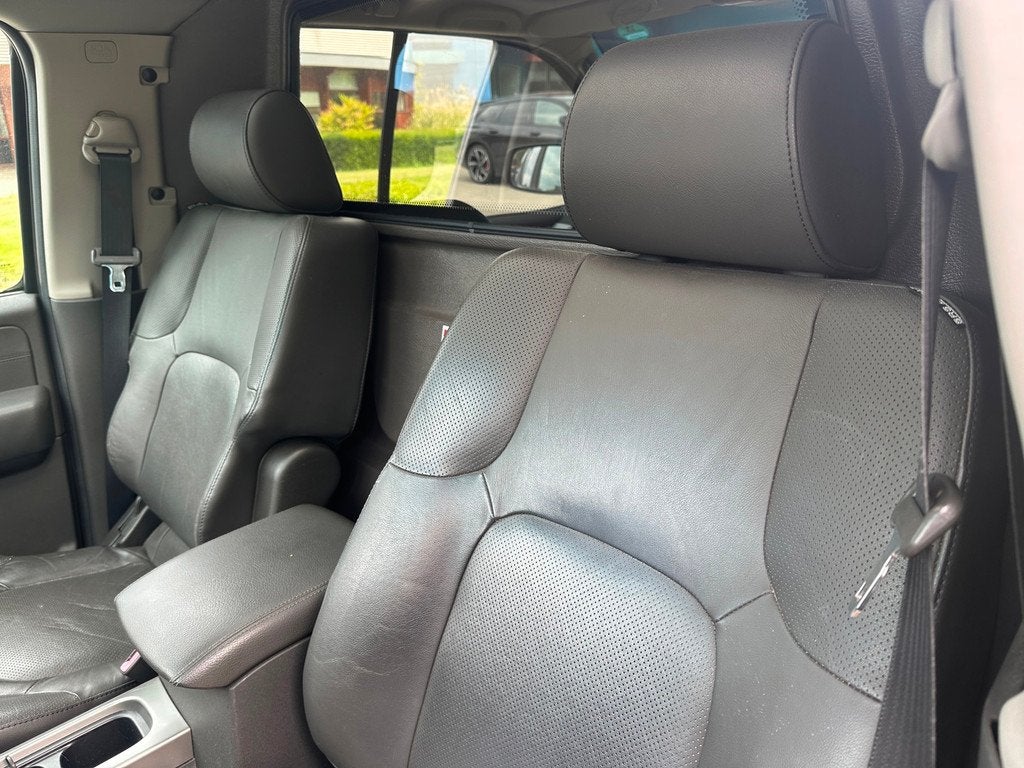 Nissan Pathfinder 2.5 LE Premium , GRIJS KENTEKEN, EERSTE EI, Auto's, Automaat, Gebruikt, Zwart, 4 cilinders