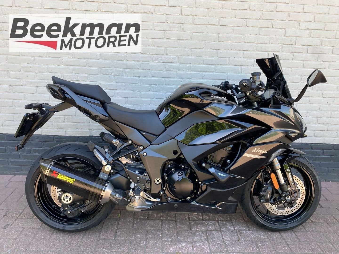 KAWASAKI NINJA 1000SX TOURER (bj 2021) 17,184 km SX Akrapovi