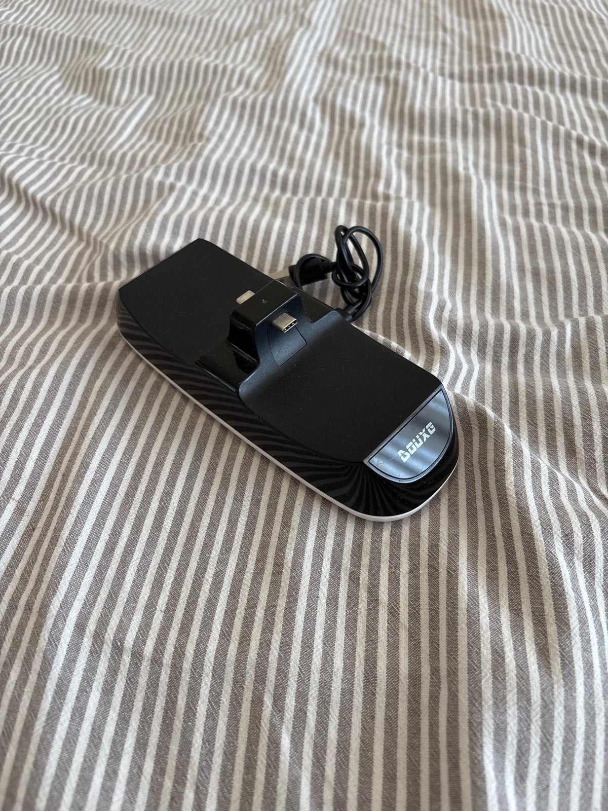 Douxe USB-C Oplaadstation voor controllers, Ophalen of Verzenden, Zo goed als nieuw, Overige typen