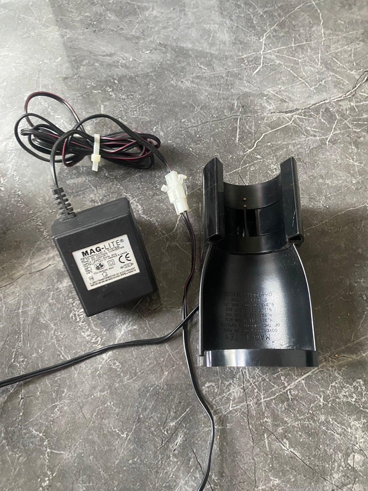 Mag-lite oplader laad station alleen oplader adapter, Ophalen of Verzenden, Zo goed als nieuw, Batterij