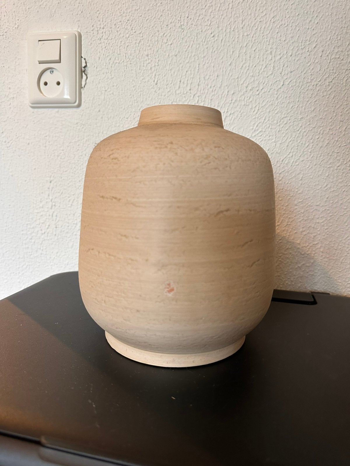 Beige vaas DIJK Natural Collections, Huis en Inrichting, Ophalen of Verzenden, Zo goed als nieuw, Beige
