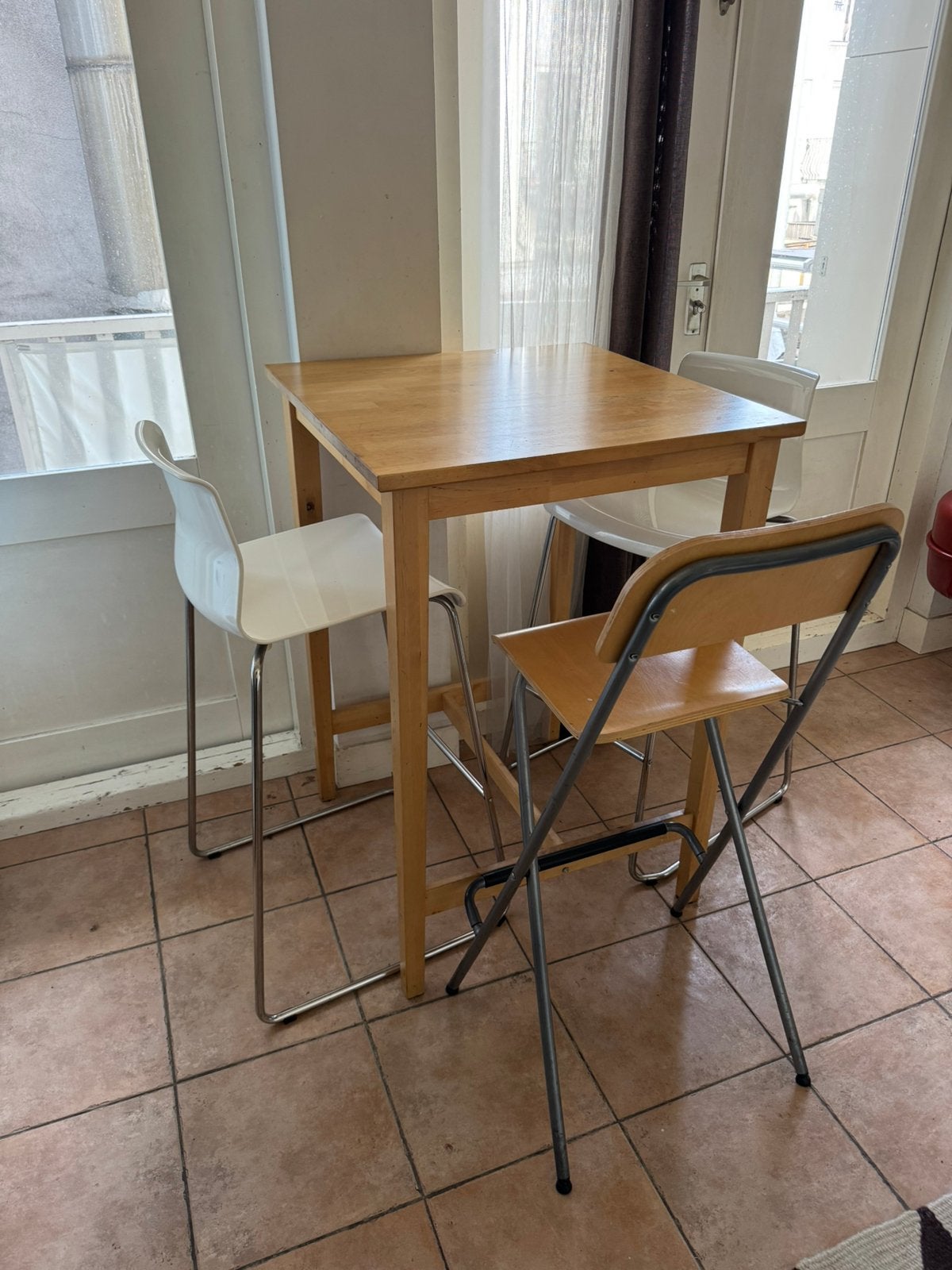 Table set, Ophalen, Gebruikt