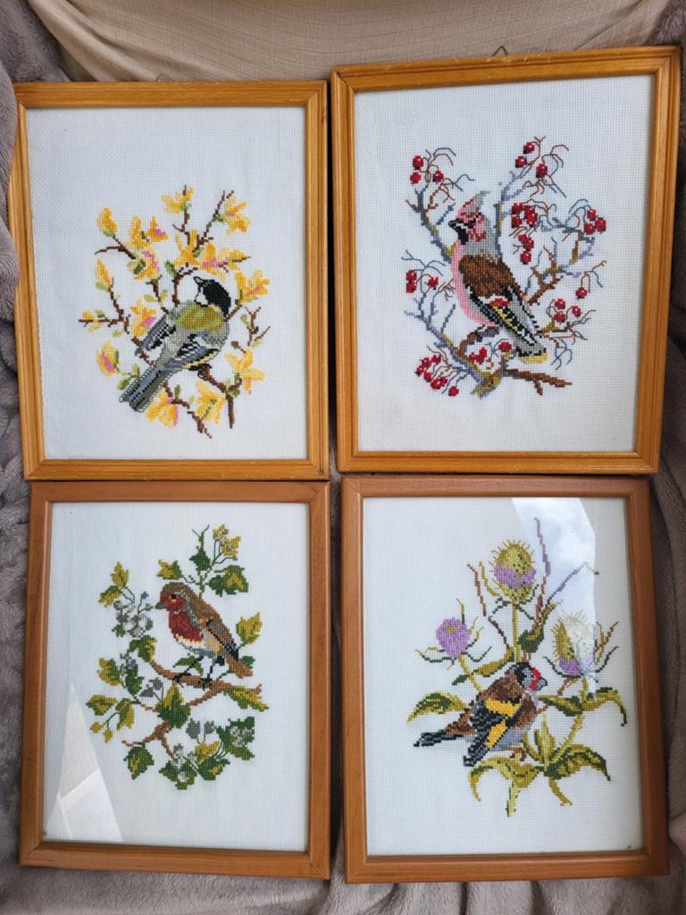 4 geborduurde vogels in lijstjes, Ophalen of Verzenden, Minder dan 50 cm, Schilderij, Minder dan 50 cm