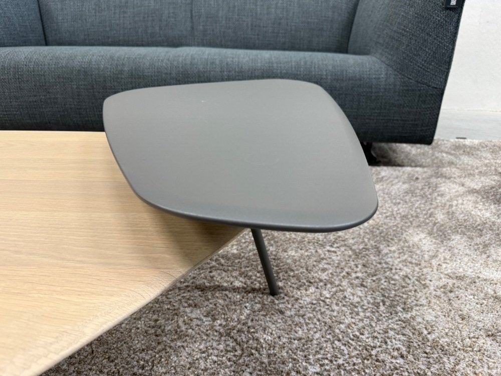 Leolux Tilio salontafel eiken hout Grijs design Tafel, Huis en Inrichting, Leolux, 50 tot 100 cm, 100 tot 150 cm, Info@leolux.nl