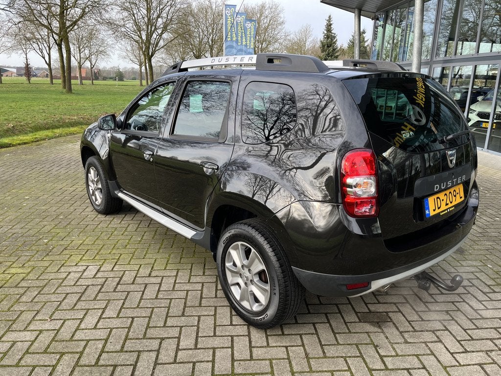 Dacia Duster 1.2 TCe 4x2 Lauréate | NIEUWE KETTING | BLUETO, Auto's, Dacia, Voorwielaandrijving, Stof, Gebruikt, Euro 6