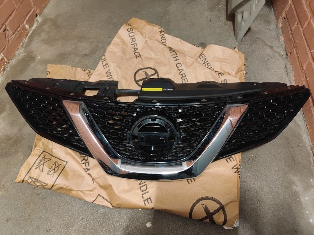 nissan qashqai grille 2014-17, Ophalen of Verzenden, Gebruikt