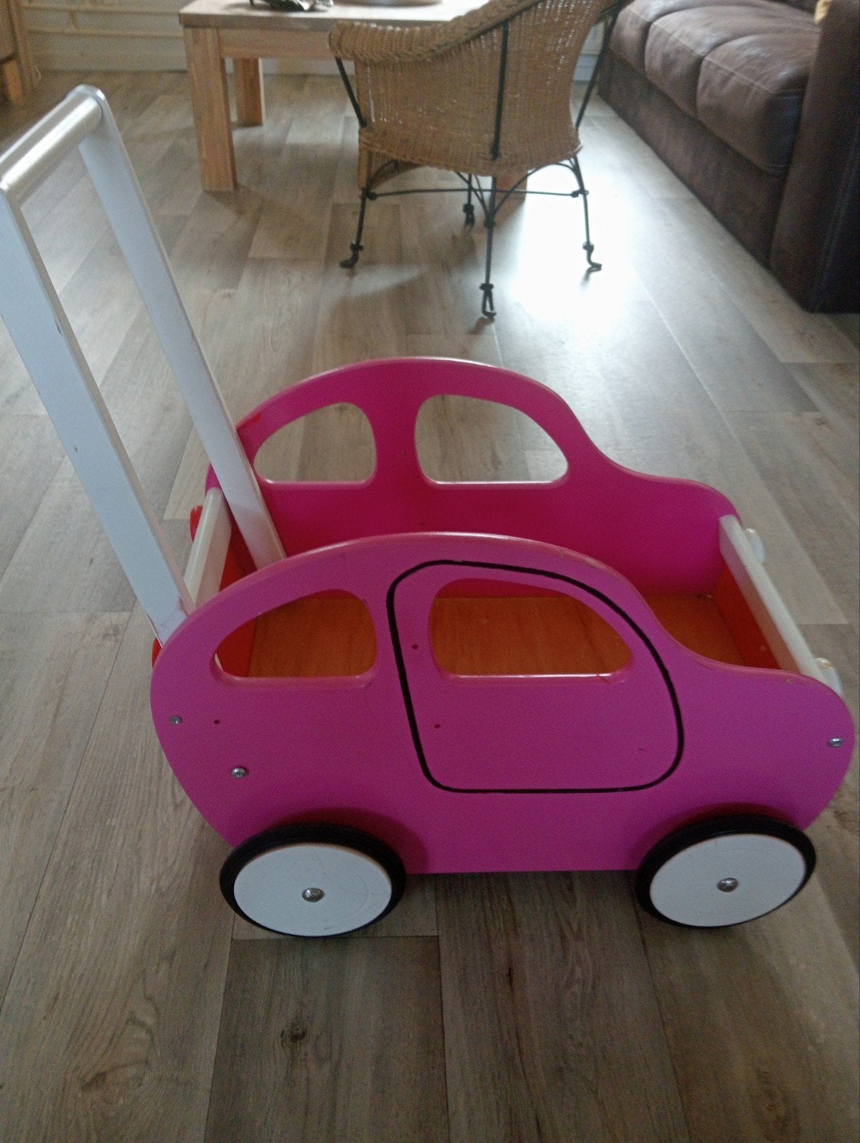 Rose houten Poppenwagen , zgan peuter / kleuter, Ophalen, Zo goed als nieuw, Overige materialen