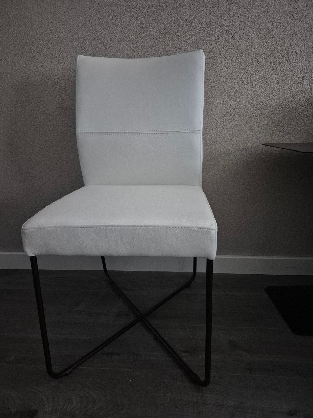 Zes moderne witte leren eetkamerstoelen, Huis en Inrichting, Stoelen, Ophalen, Wit, Overige materialen, Nieuw