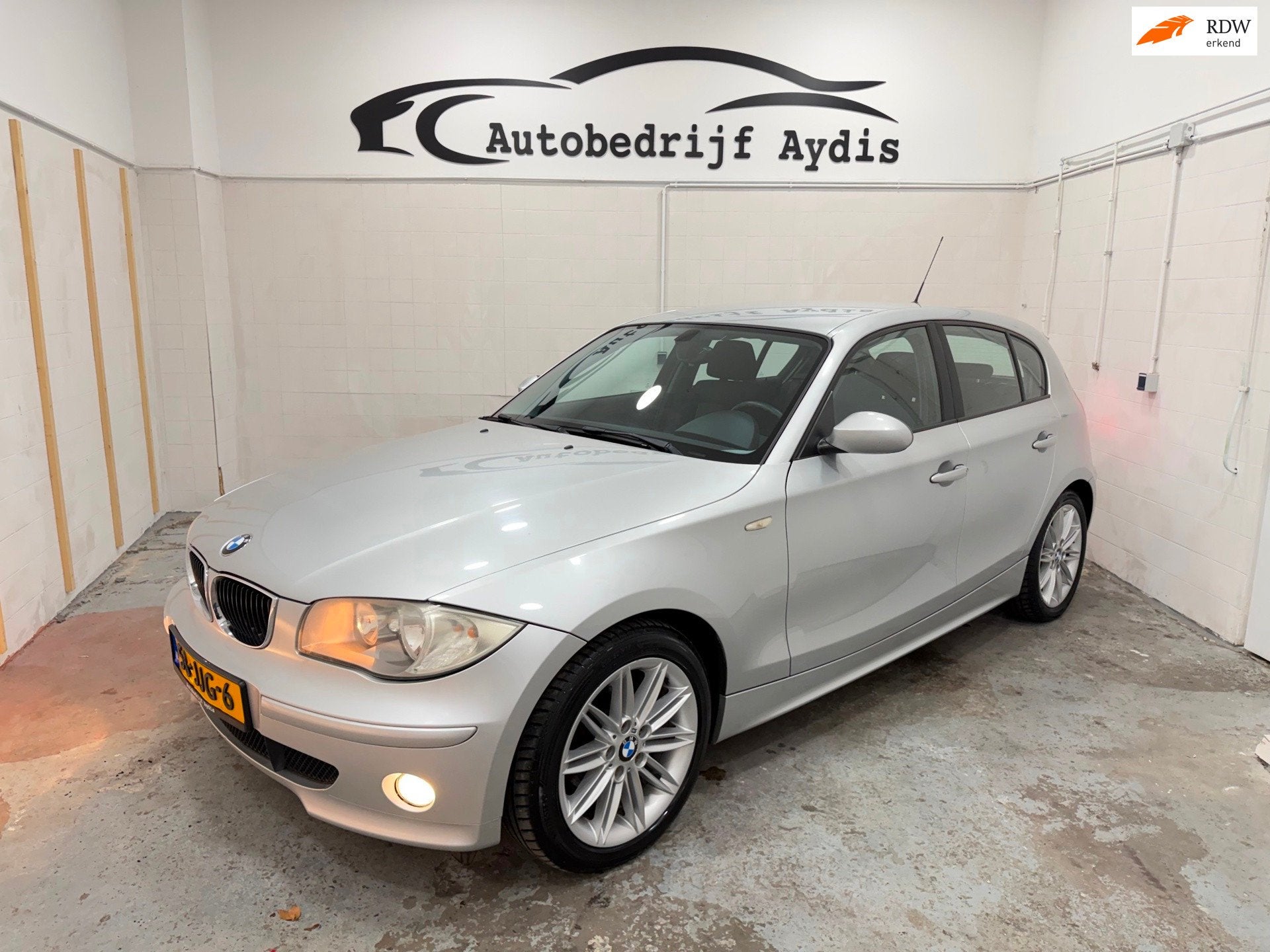 BMW 1-serie 118i Executive Airco EL Ramen Aux 90DKM, 1-Serie, 1225 kg, 4 cilinders, 129 pk