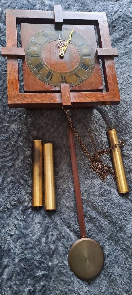 Antieke klok, Ophalen