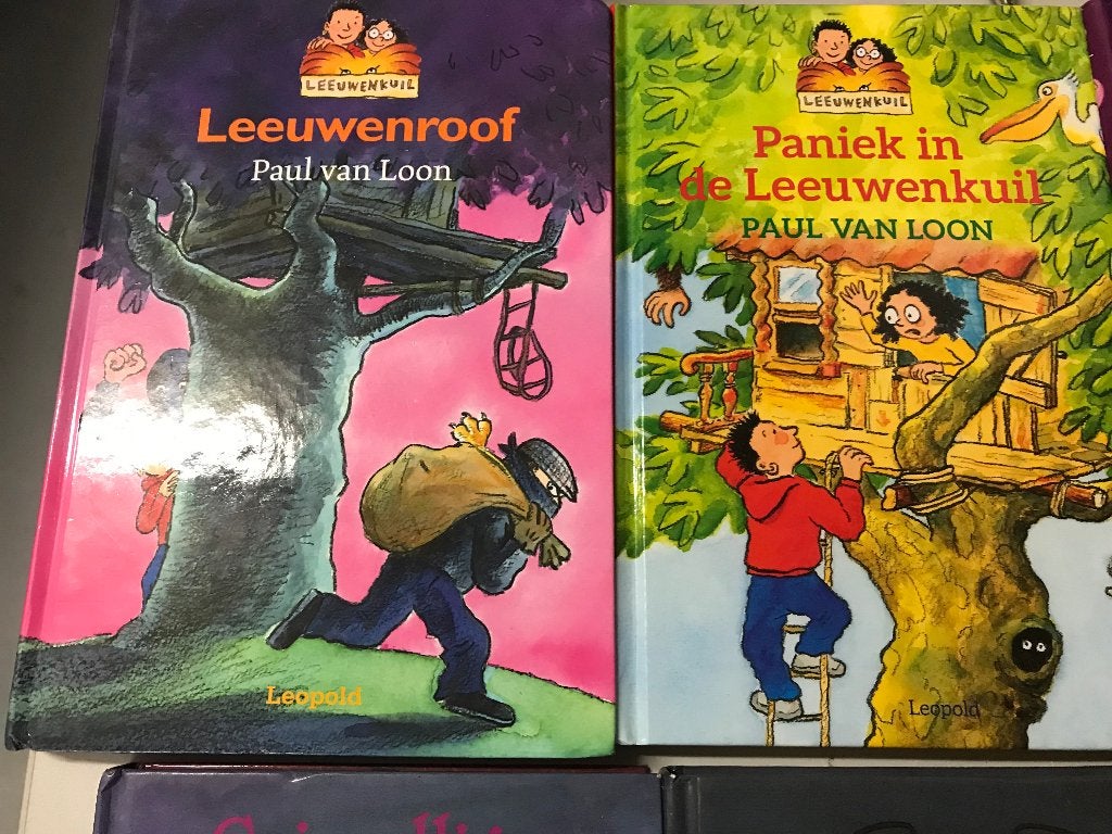 T.K. nog 6 boeken van Paul van Loon Griezelbus Boze drieling, Boeken, Ophalen of Verzenden, Gelezen, Paul van Loon, Fictie algemeen