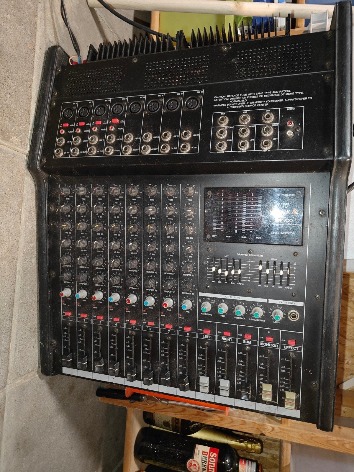 samick smp 900 8 kanaals mixer, Ophalen