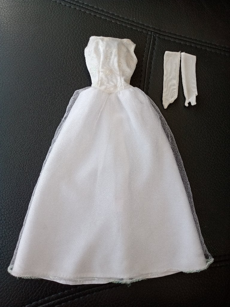 Kleding van Barbie Fashion Avenue Bridal 28507 uit 2000, Ophalen of Verzenden, Gebruikt, Kleertjes