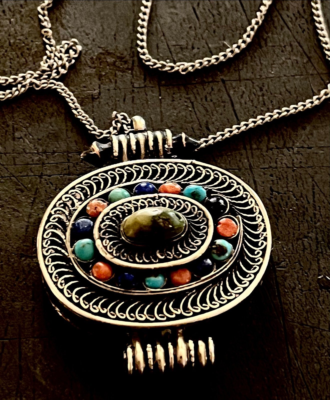 Antieke Afghaanse ketting & hanger koraal lapis zilver, Gebruikt, Verzenden, Met edelsteen, Rood